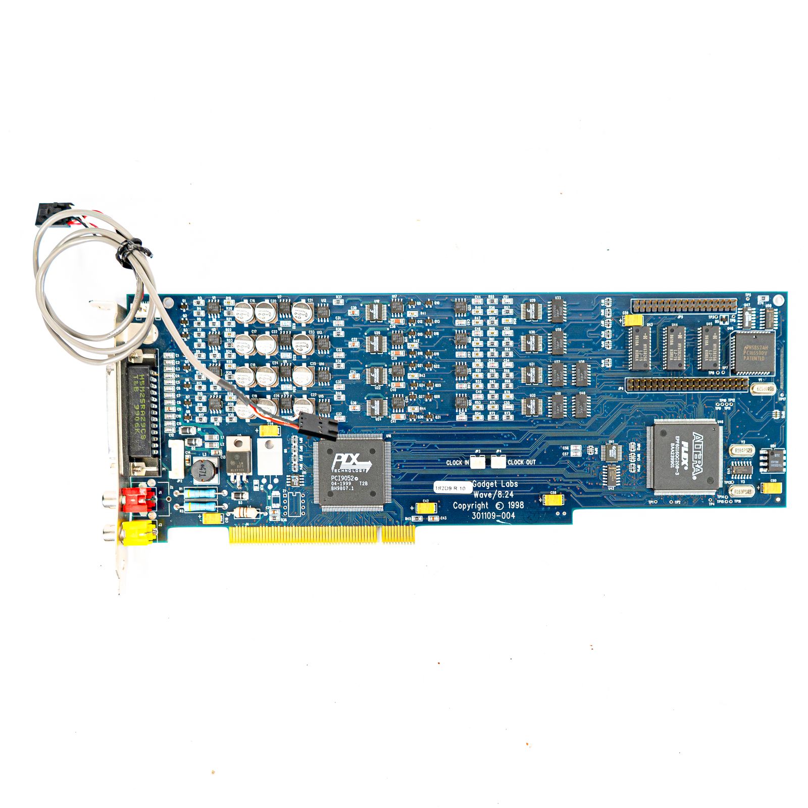 gadget_labs_wave_824_card.jpg