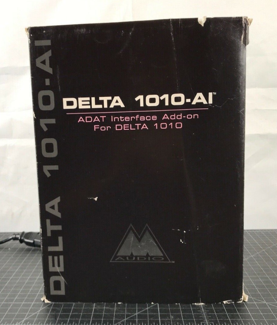 midiman_delta1010-ai_box1.jpg