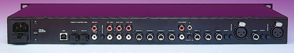 swissonic_usb_studio_d_rear.jpg